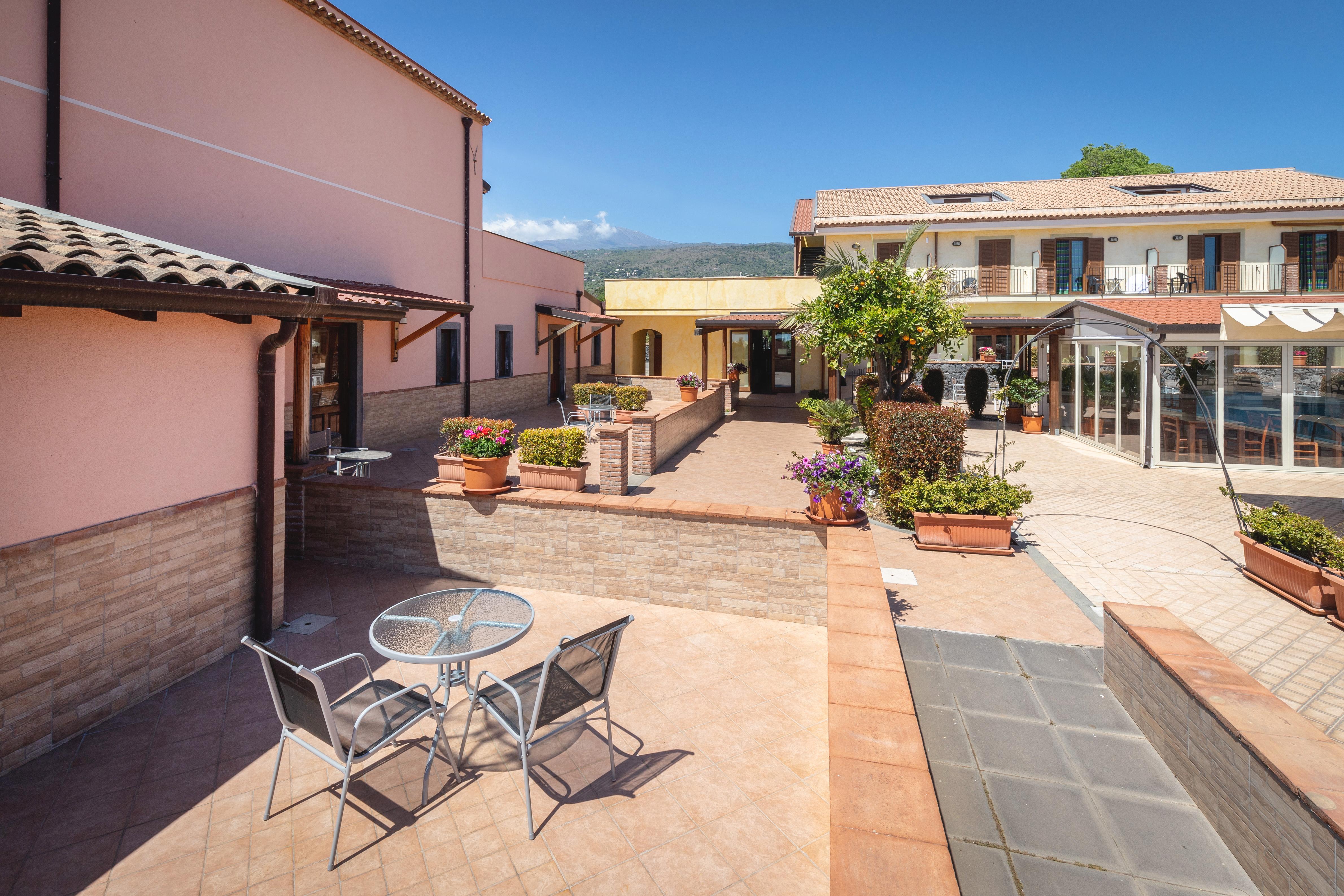 La Terra Dei Sogni Country Hotel Fiumefreddo di Sicilia Εξωτερικό φωτογραφία
