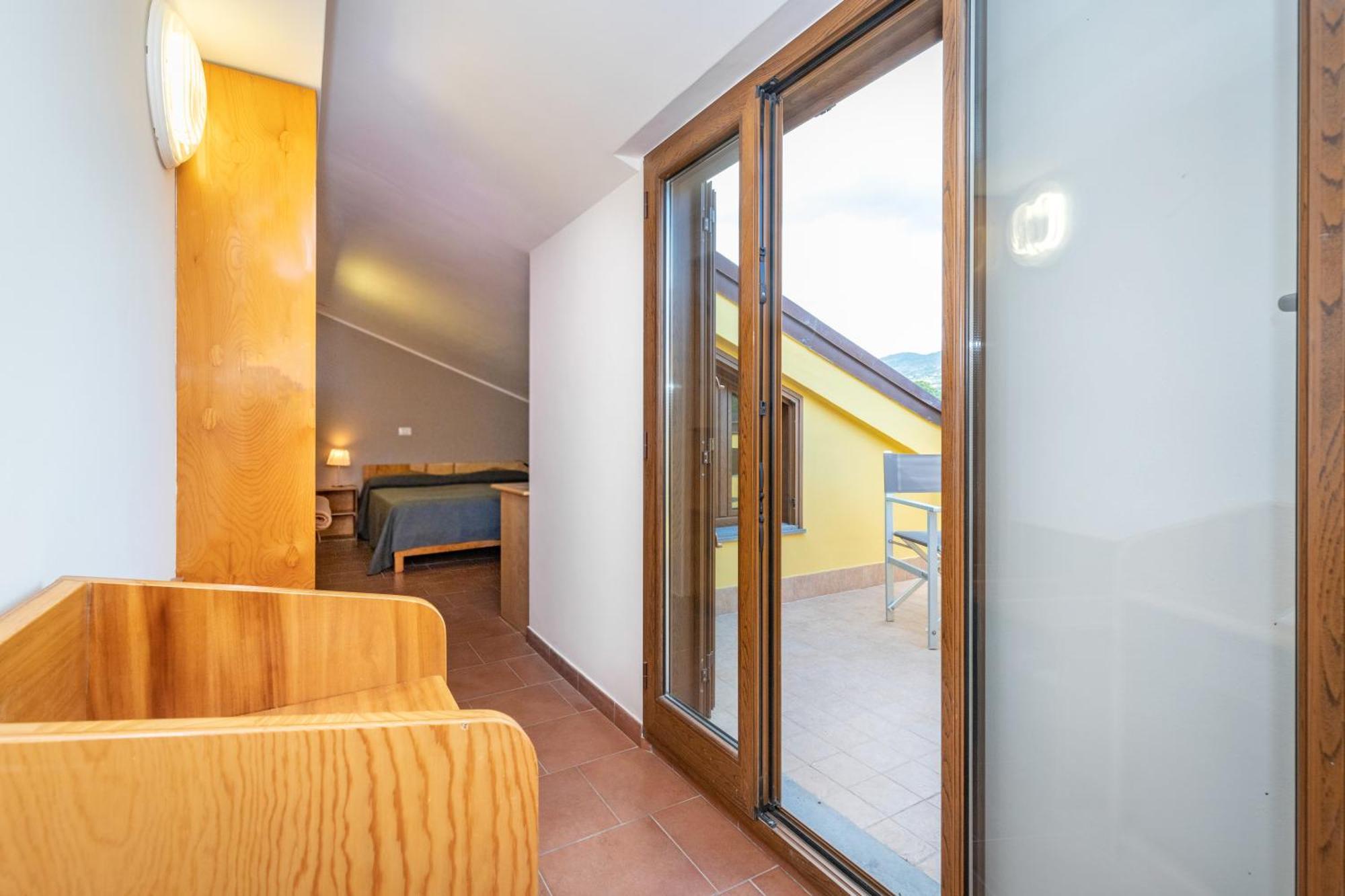 La Terra Dei Sogni Country Hotel Fiumefreddo di Sicilia Δωμάτιο φωτογραφία